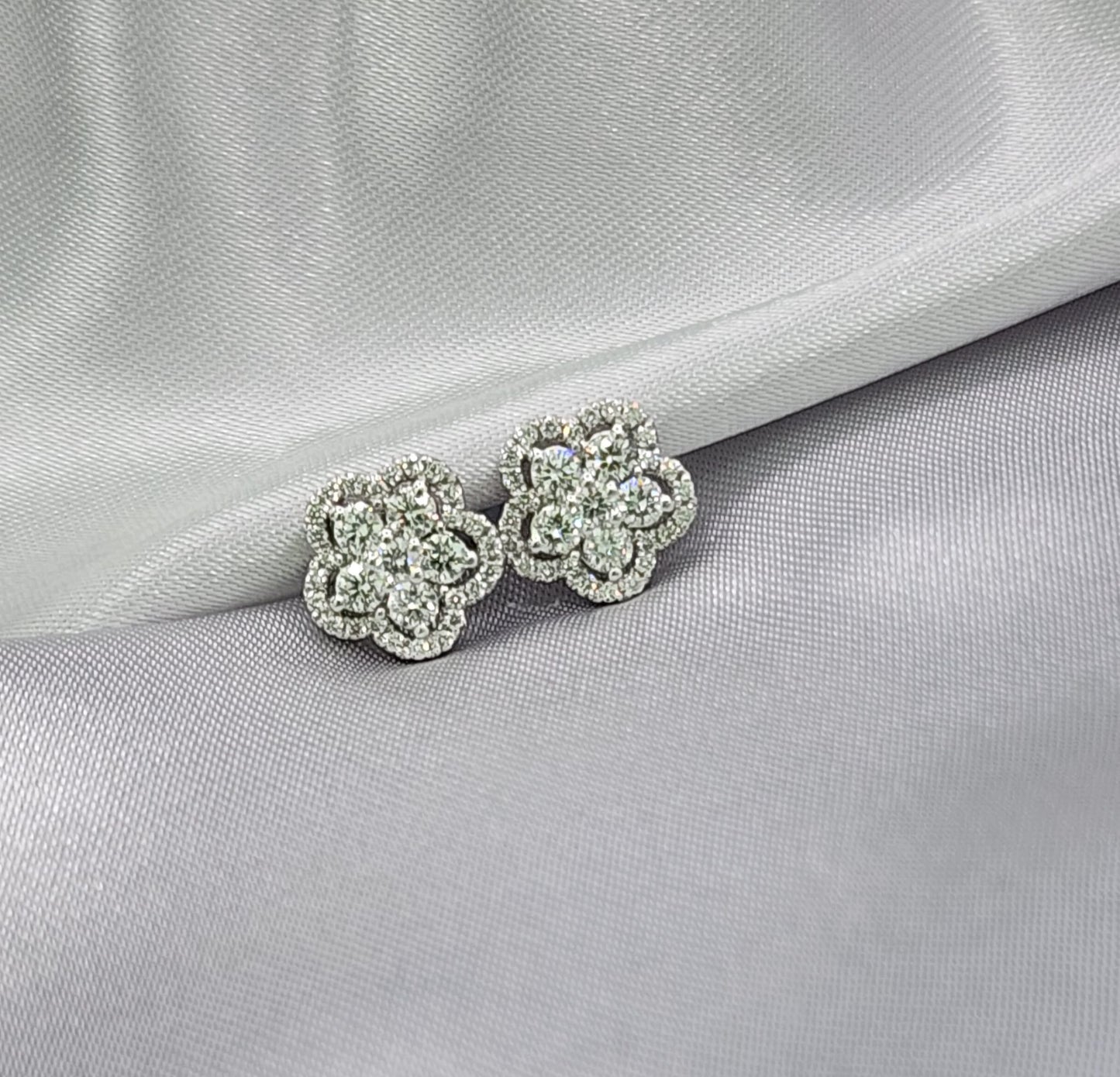 18K White Gold Lab Grown Diamond Flower Cluster Stud Earrings