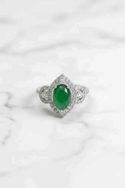 18K White Gold Oval Jade Diamond Ring