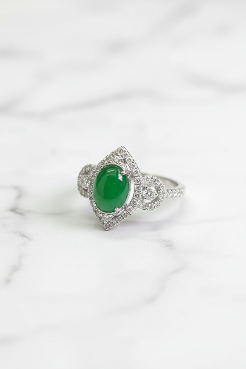 18K White Gold Oval Jade Diamond Ring