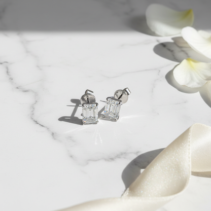 18K White Gold Lab Grown Diamond Earrings