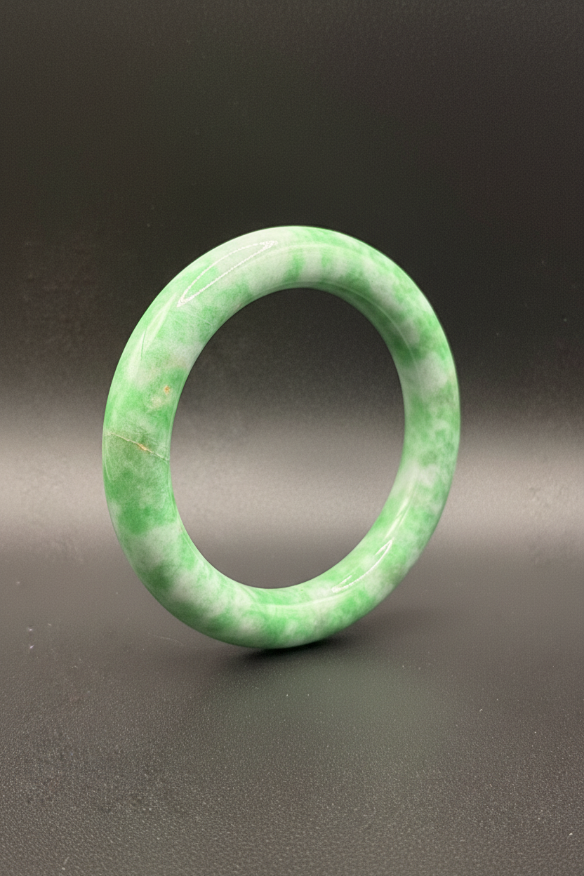 Green Jadeite Bangle 