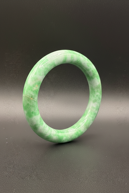 Green Jadeite Bangle 