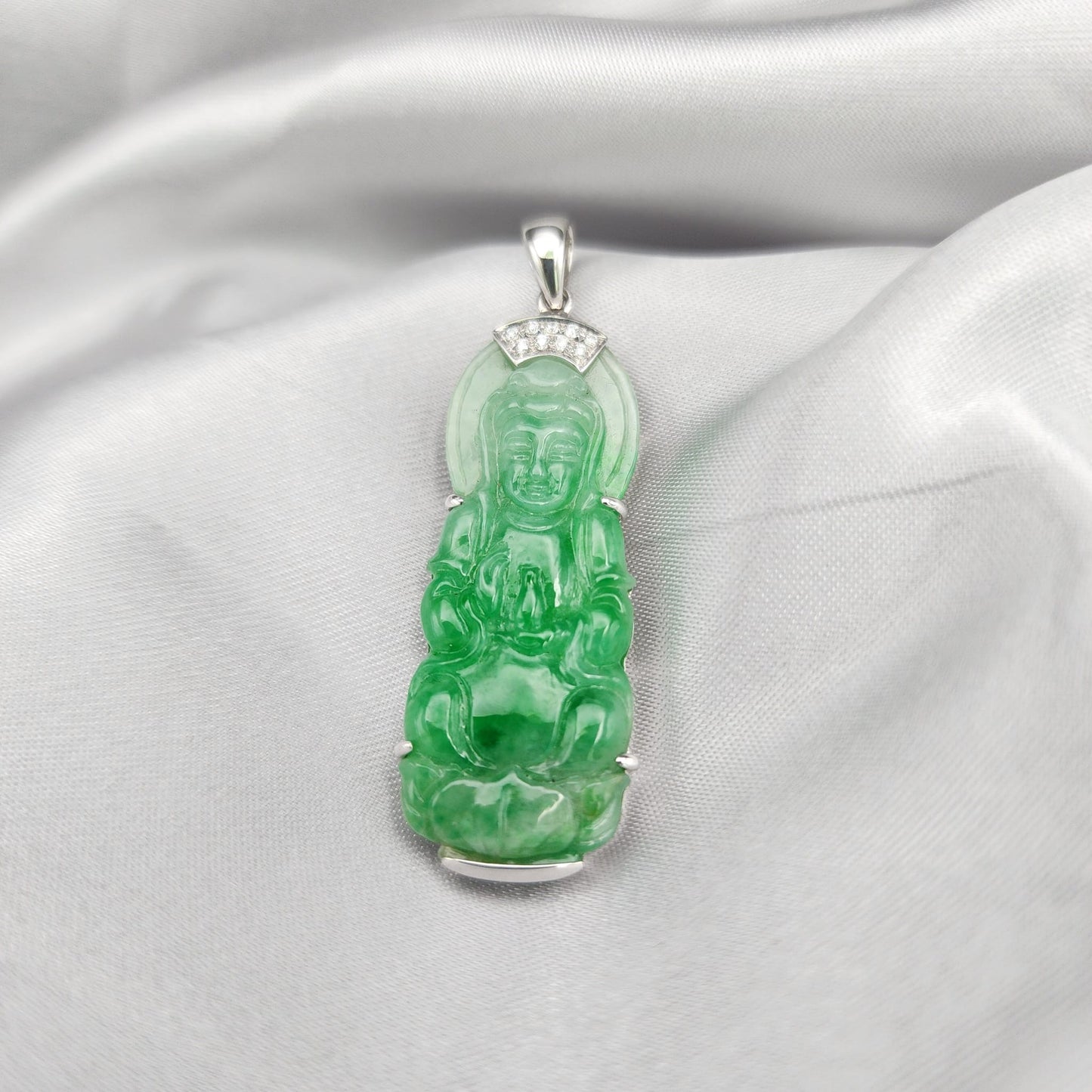 18K White Gold Hand-Carved Natural Jade Guanyin Pendant with Diamond Halo