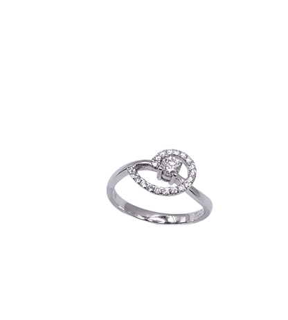 18K White Gold Lab Grown Diamond Double Circle Interlocking Halo Ring